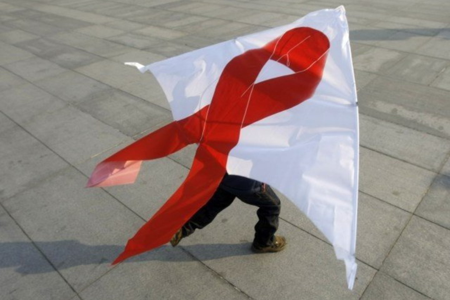 Kinijoje gyvena maždaug 700 tūkst. ŽIV užsikrėtusių žmonių, rodo anksčiau paskelbti Kinijos vyriausybės ir JT sveikatos organizacijų duomenys.