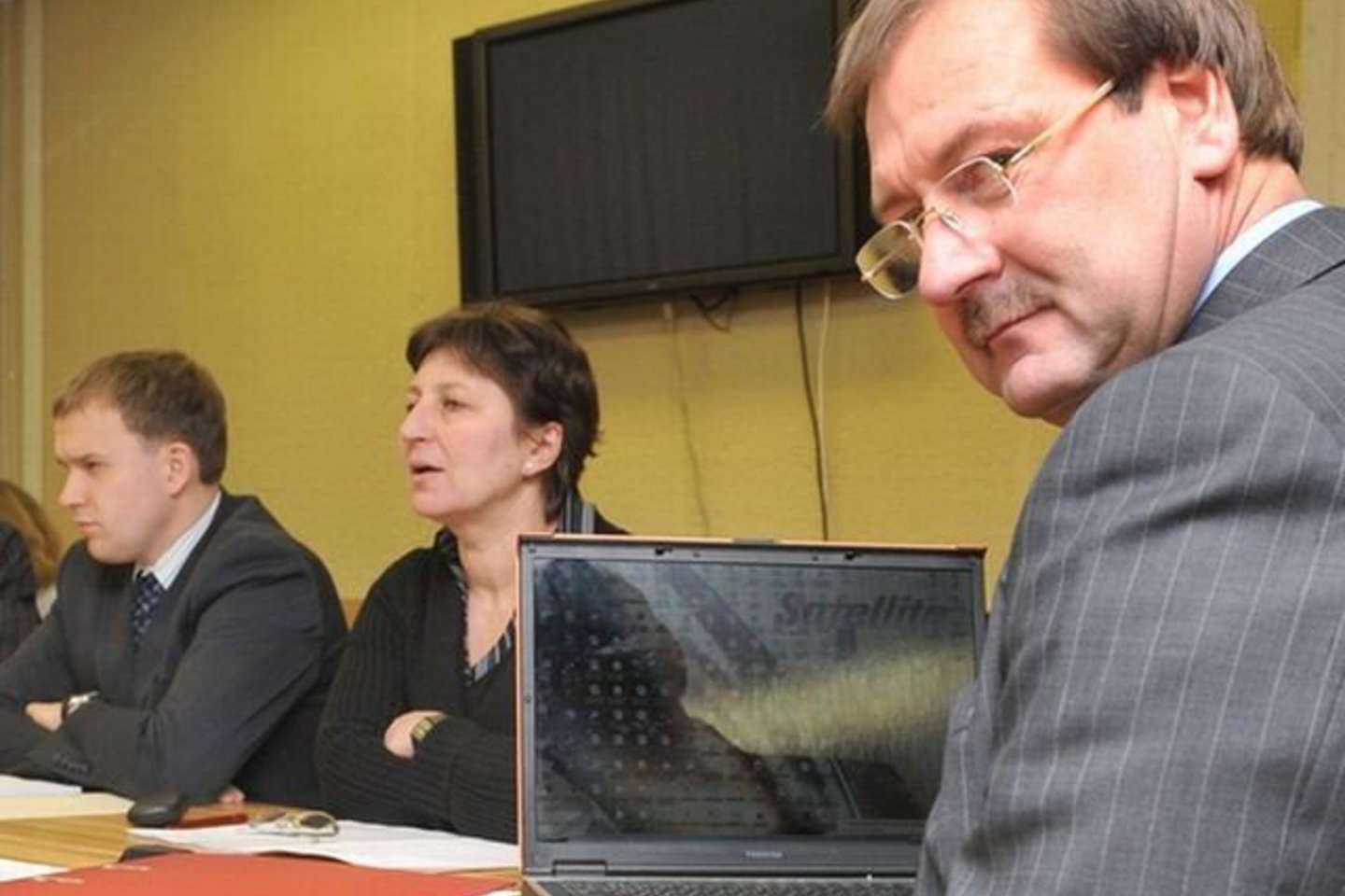 Seimas stumia V.Uspaskichą į teismą.