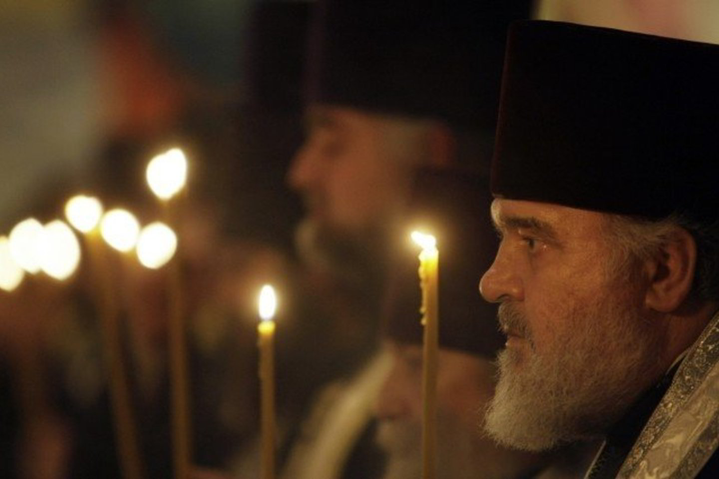 Iš patriarcho rezidencijos Peredelkine karstas su Aleksijaus II palaikais bus vežamas į Kristaus Gelbėtojo cerkvę.