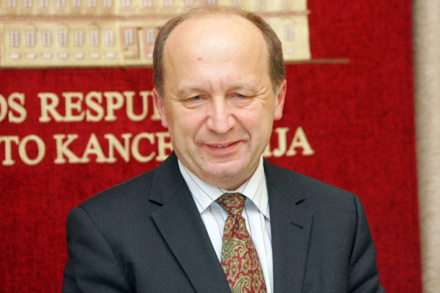 A.Kubilius gavo Prancūzijos premjero sveikinimą.