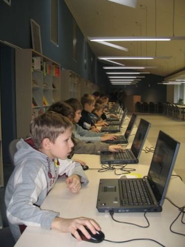 Klaipėdiečiai kartu su kitų šalies bibliotekų darbuotojais dalyvauja projekte „Bibliotekos pažangai“.