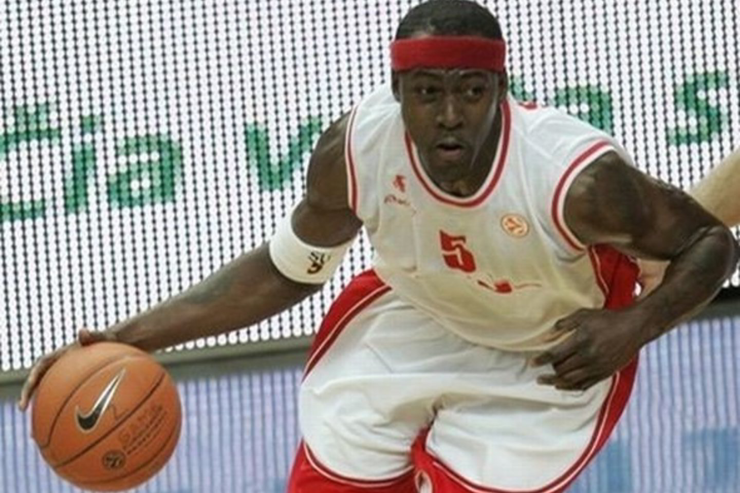 A.Sesay'us nugalėtojams pelnė 17 taškų.