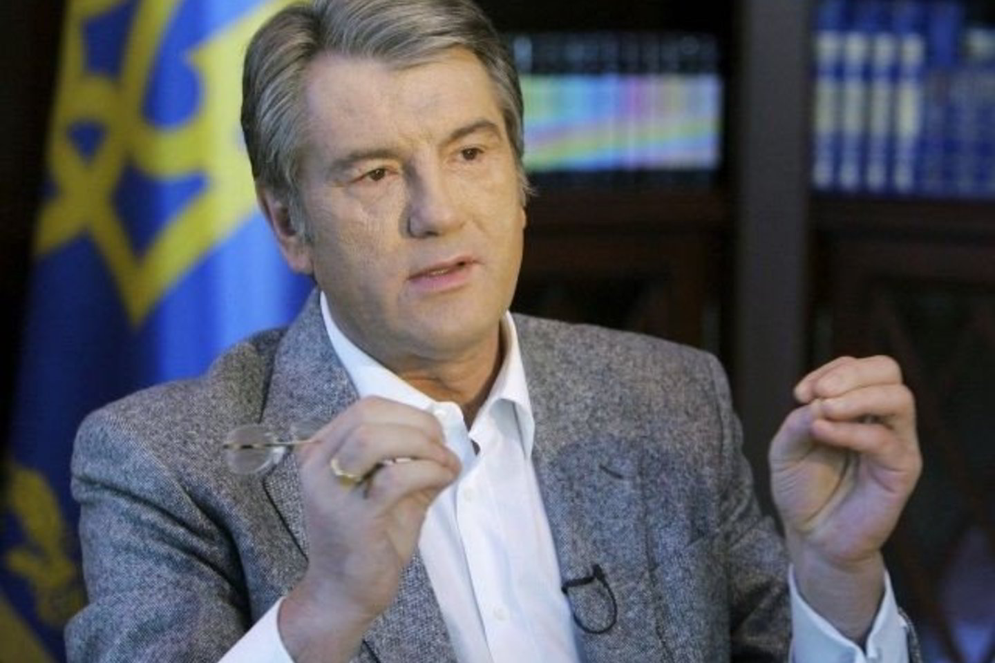 V.Juščenka tikino, kad Ukraina kol kas garantuoja dujų tiekimą į Europą.