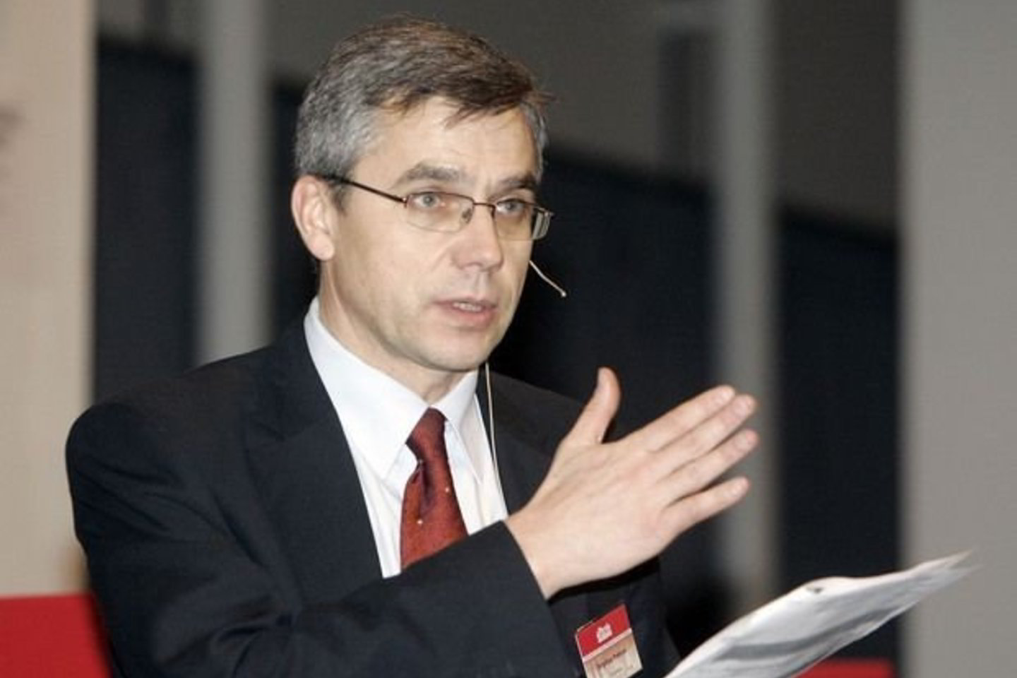 V.Poderio teigimu, „Vilniaus energija“ laiku nepateikė skaičiavimų naujai bazinei kainai.