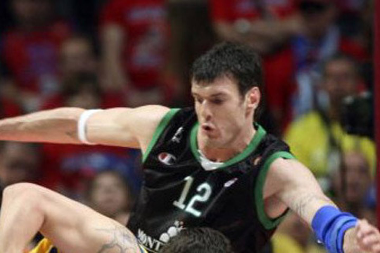 K.Lavrinovičius pelnė 10 taškų ir perėmė 5 kamuolius.