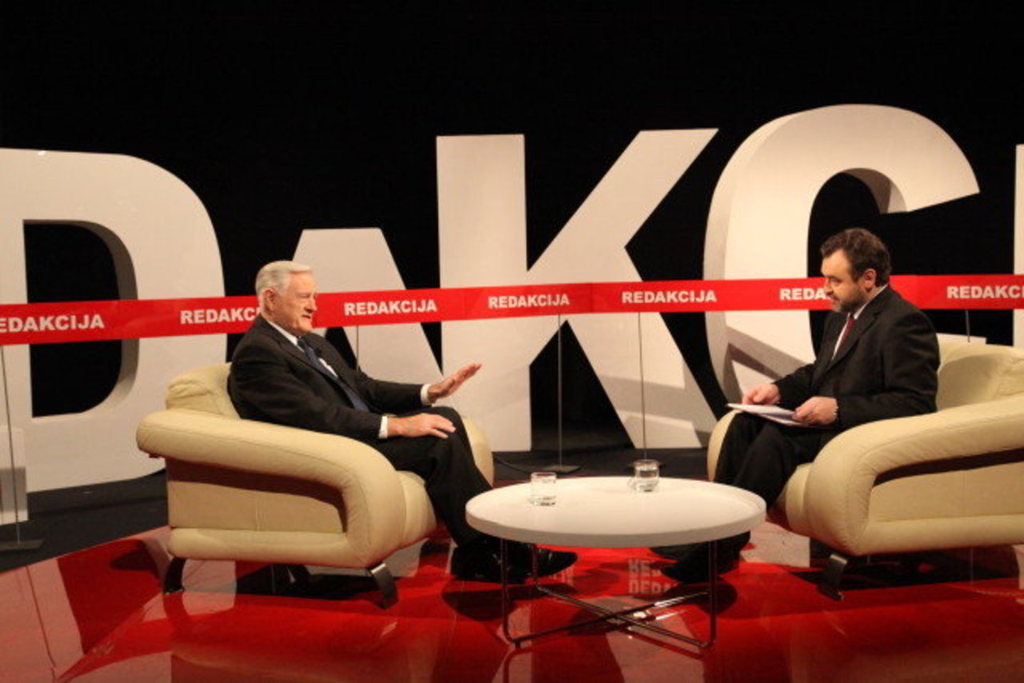 V.Adamkus: "Neabejotina, kad be aukos mes šiandien nebūtume laisvi".