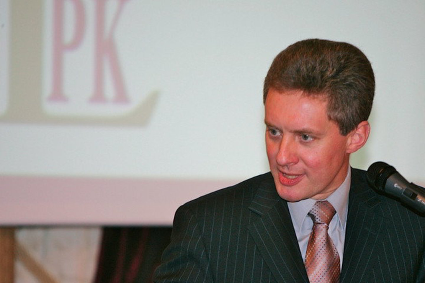 V.Sarapinas turėjo užimti ambasadoriaus Indijoje postą.