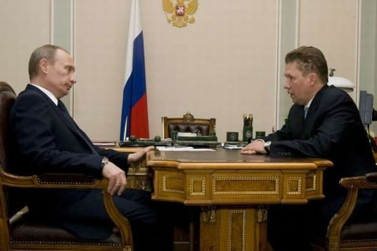 V.Putinas surengė parodomąjį susitikimą su „Gazprom“ vadovu A.Mileriu.