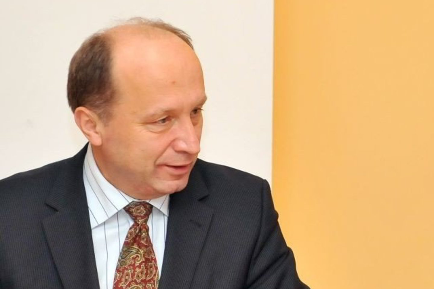 A.Kubilius, kuris gruodį pareiškė, kad Vyriausybė svarstys galimybę parduoti dalį „Klaipėdos naftos“ akcijų „PKN Orlen“, praėjusią savaitę jau kalbėjo, kad nebus skubama parduoti įmonės akcijų.