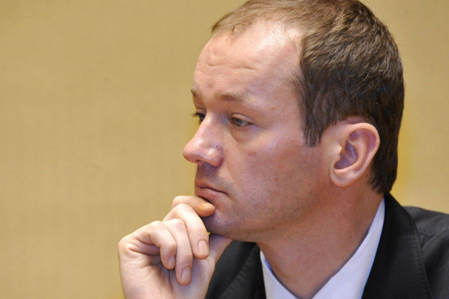 R.Žilinskas žurnalistams tvirtino, kad Seimas neapsisprendė dėl jo teisinės neliečiamybės panaikinimo.