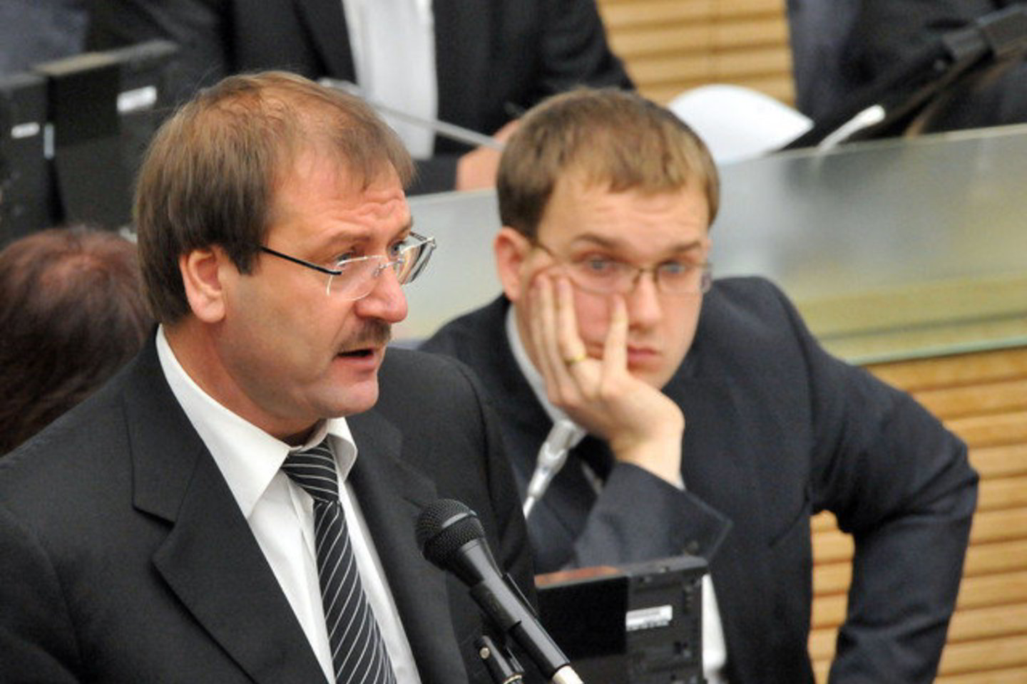 V.Uspaskichą bei jo buvusį pavaduotoją V.Gapšį prokurorai kaltina apgaulingos buhalterinės apskaitos organizavimu.