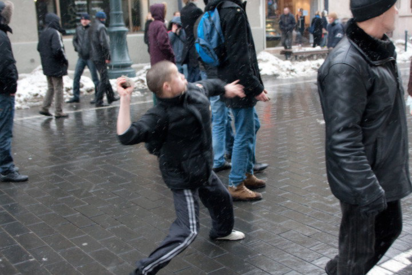 Kur yra vidaus reikalų ministras, kai reikia ginti demokratiją?