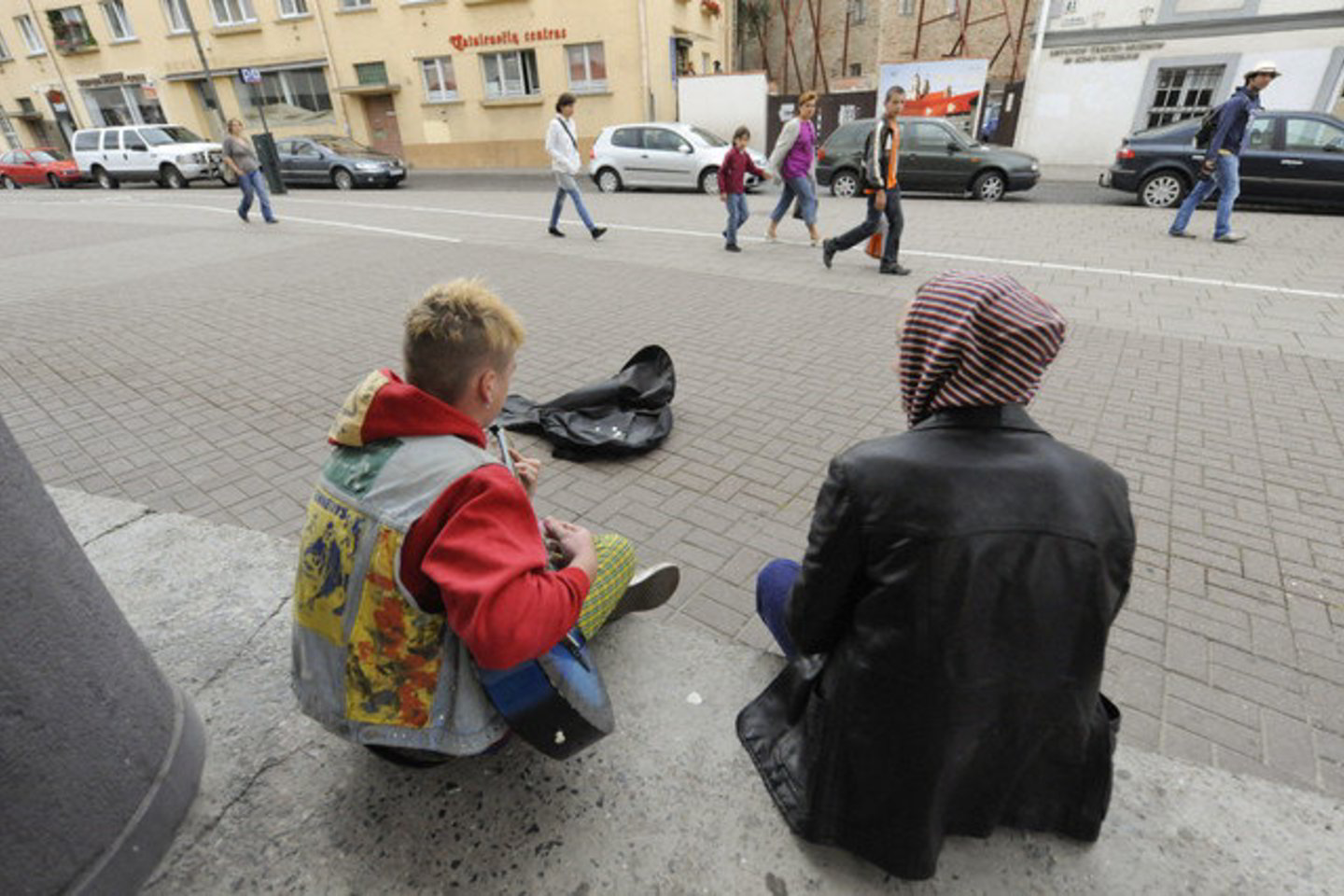Net 59 proc. apklaustų Lietuvos gyventojų pernai spalį teigė, kad jų šeimos patiria sunkumų apmokėdamos sąskaitas.