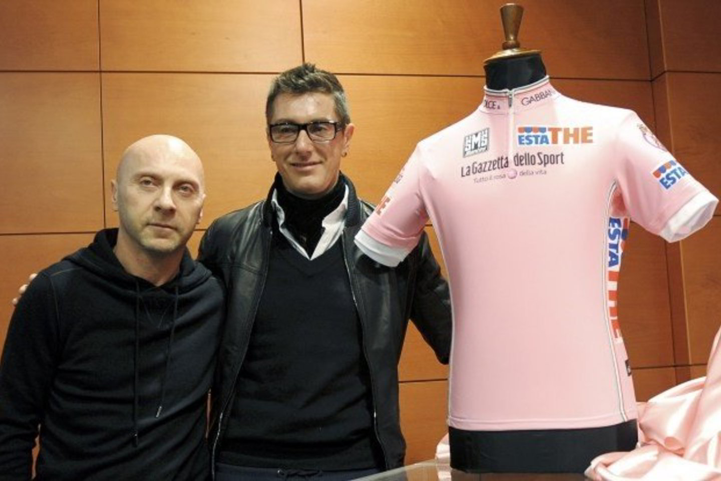Italų mados tandemas Stefano Gabbana ir Domenico Dolce susipyko su dizaineriu G.Armani.