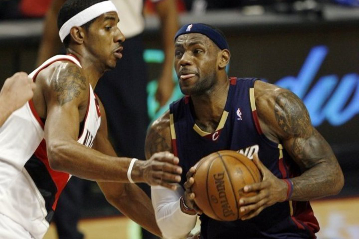 „Cavaliers“ lyderis L.Jamesas pelnė 34 taškus.