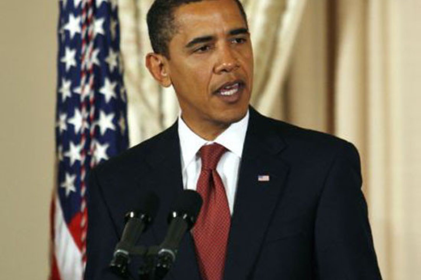 B.Obama nuo pirmųjų kadencijos dienų priėmė ryžtingų sprendimų.