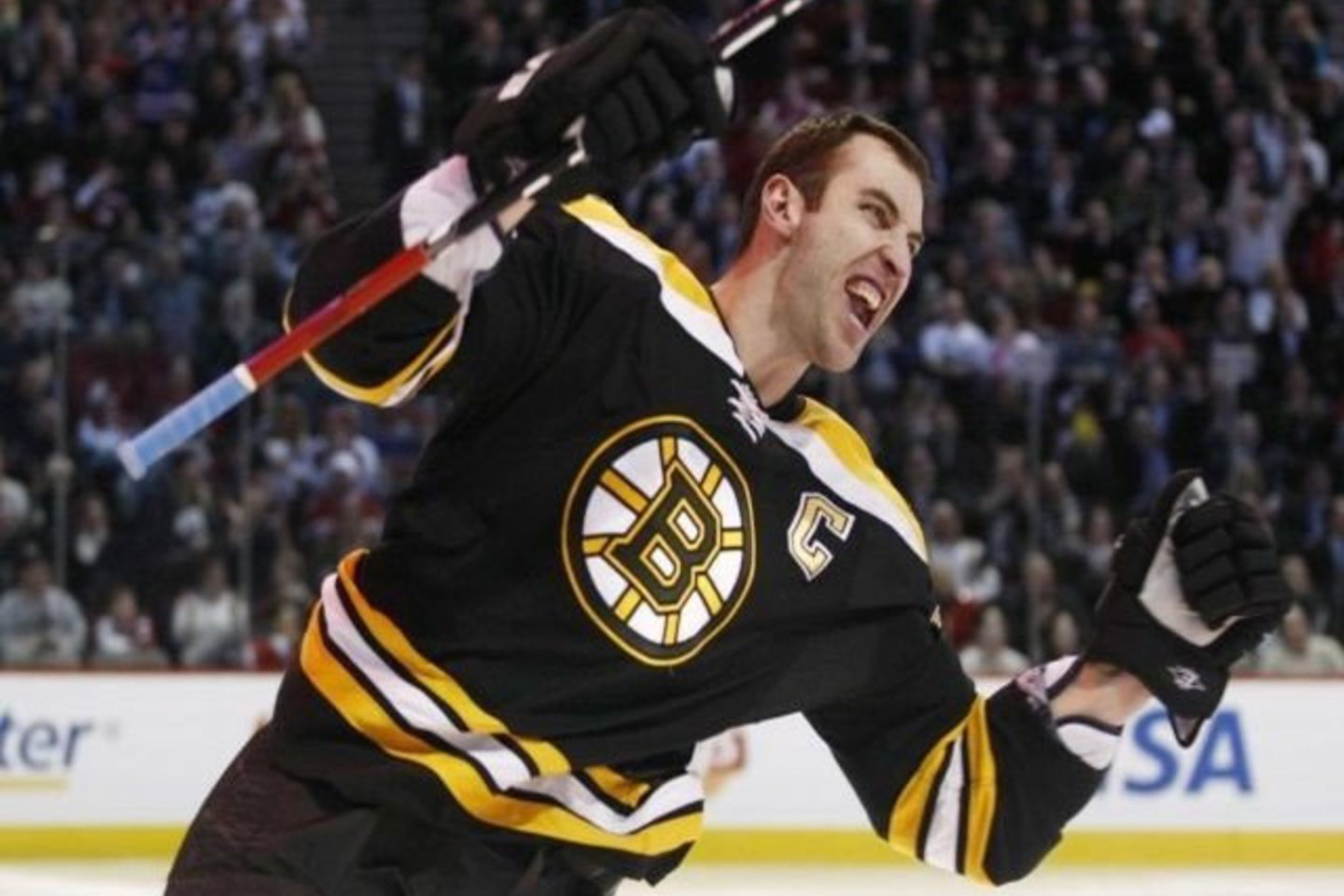 Stipriausio smūgio konkursą trečius metus iš eilės laimėjo Bostono „Bruins“ klubo kapitonas Zdenekas Chara, pagerinęs lygos rekordą.