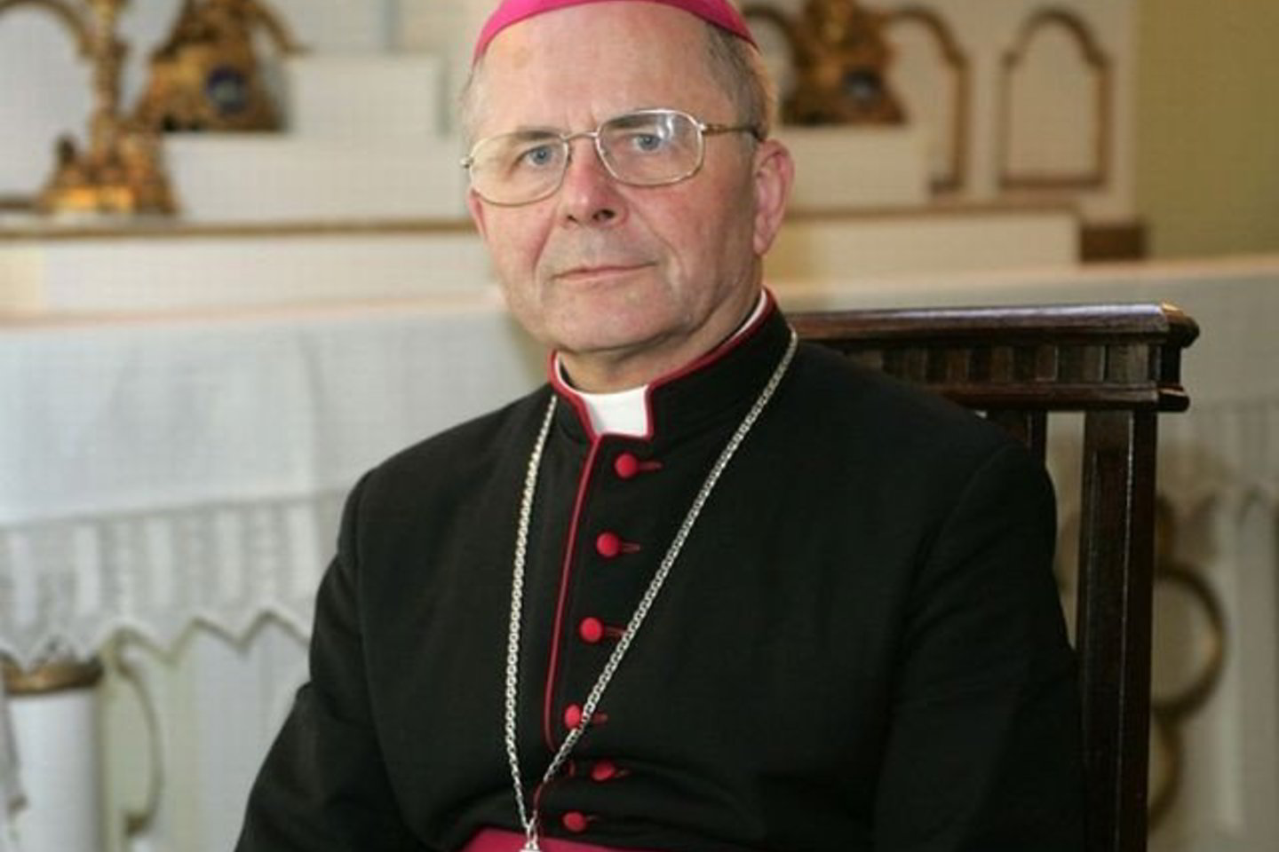 Vyskupui S.Tamkevičiui ir kitiems Lietuvos ganytojams tenka spręsti ir mokesčių problemas.