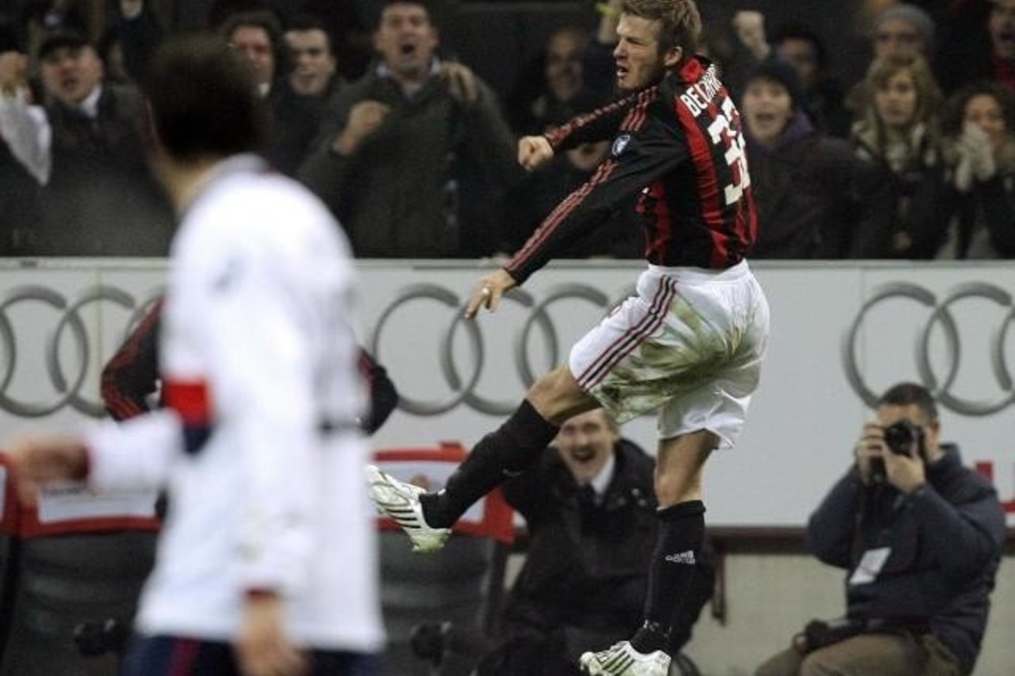 "AC Milan" žvaigždė D.Beckhamas pelnė įvartį, tačiau jo komanda nelaimėjo.