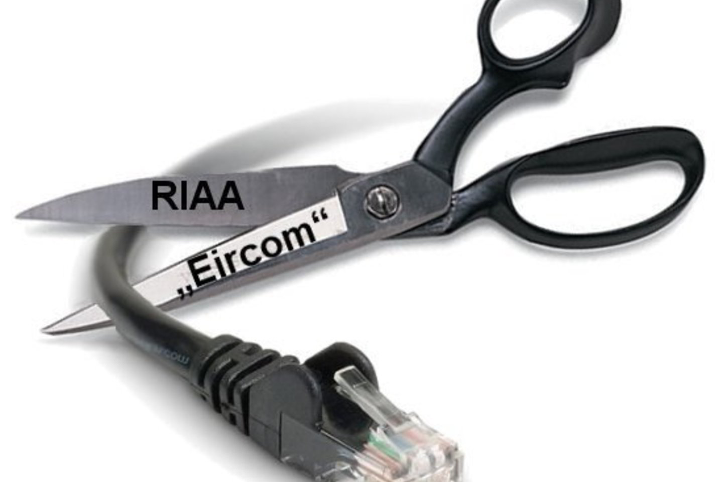 Airijos interneto paslaugų teikėjas „Eircom“ sutarė su muzikos pramonės atstovais ir sutiko pirataujantiems interneto vartotojams nutraukti interneto paslaugų teikimą.
