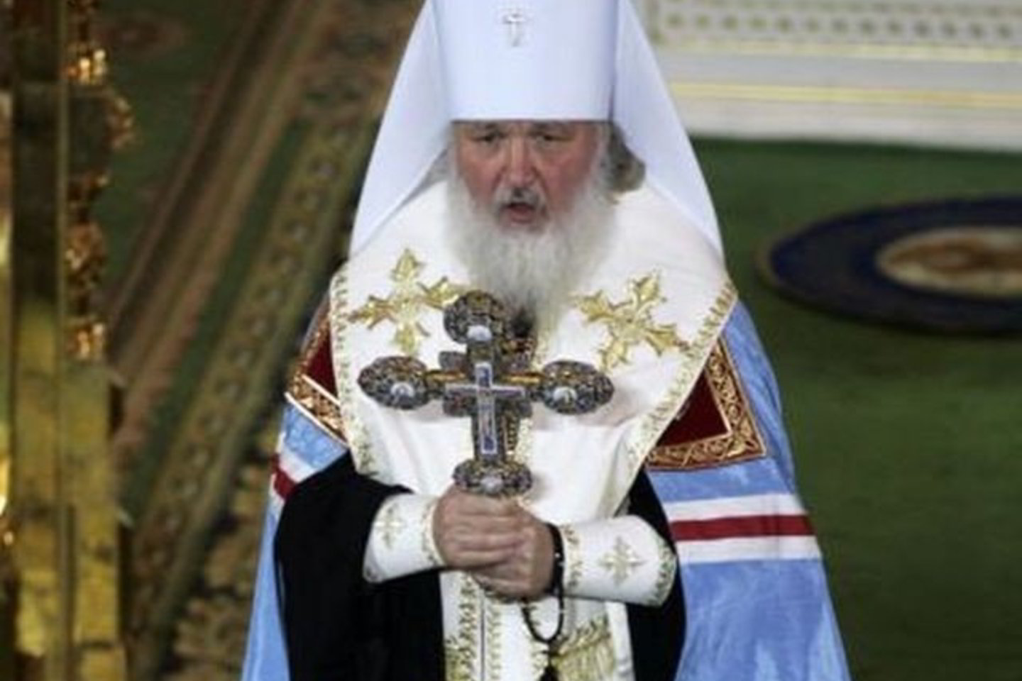16-ojo patriarcho biografija itin įdomi.