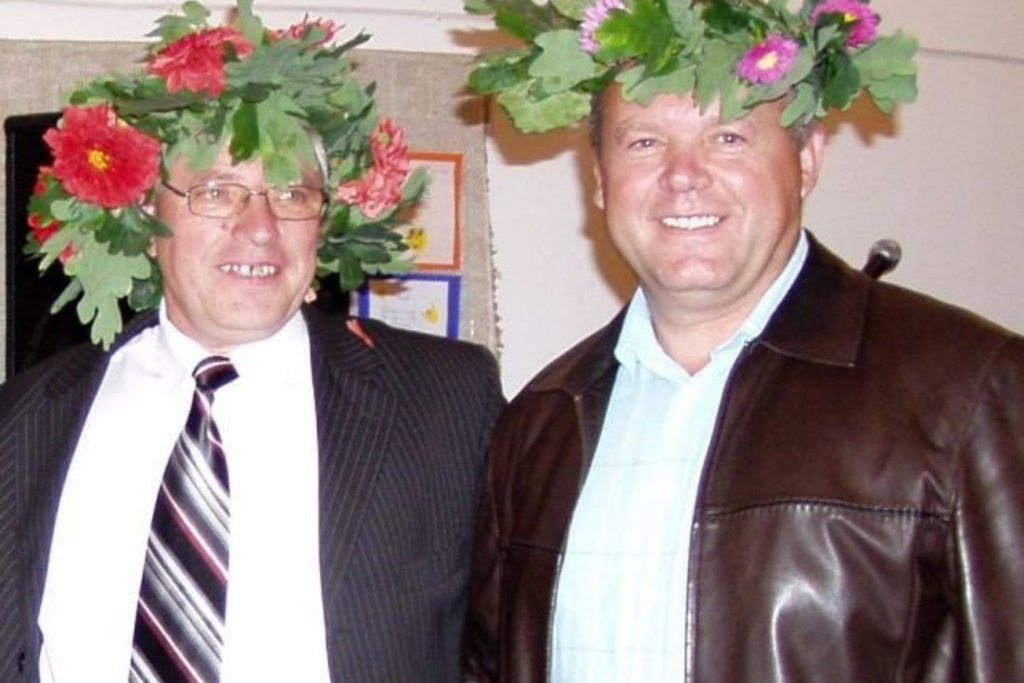 Tauragės socialliberalai, kuriems vadovavo V.Karbauskis (dešinėje), nusprendė jungtis prie vietos socialdemokratų, kurių lyderis - P.Petrošius (kairėje).
