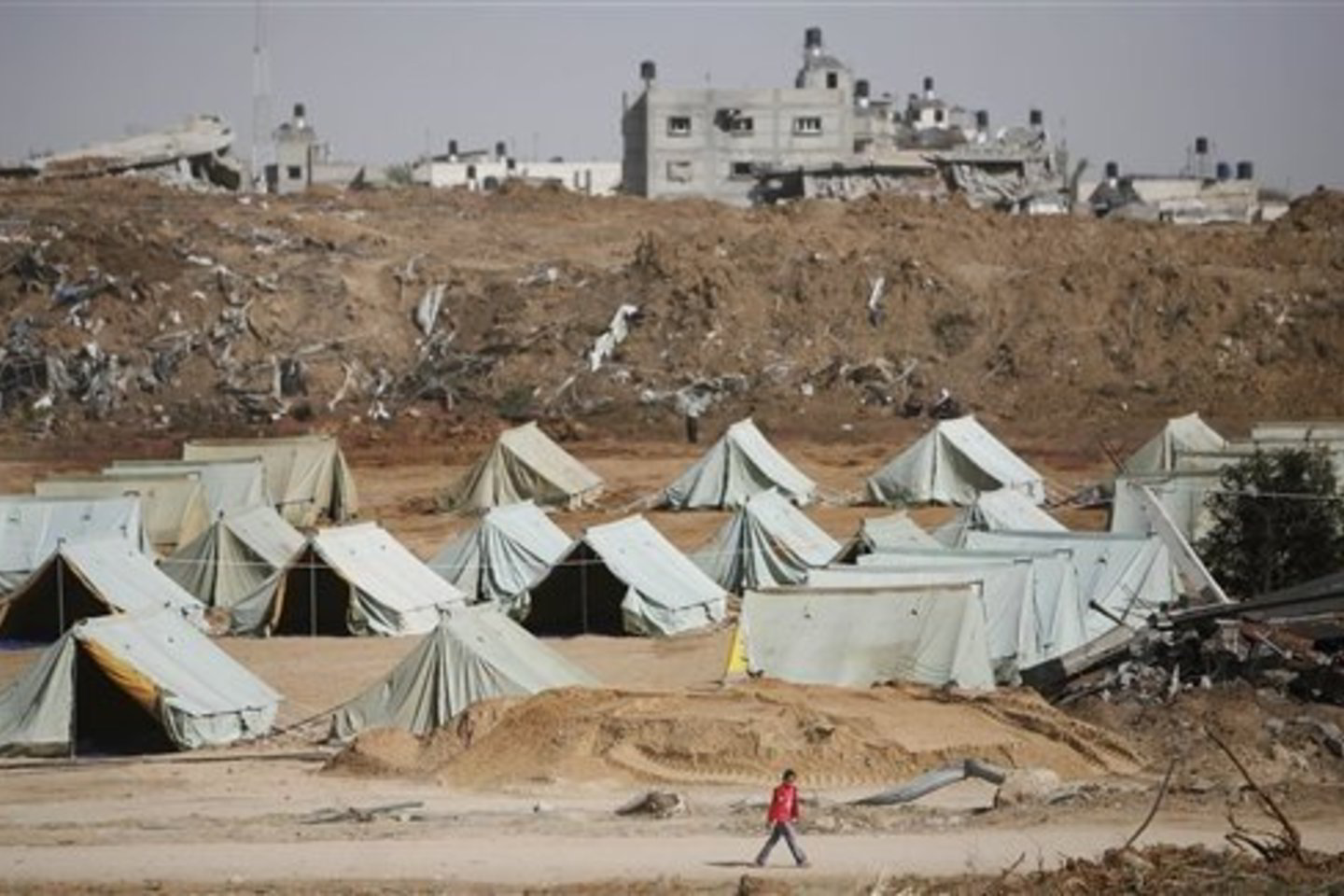 Per konfliktą tarp Izraelio ir palestiniečių daugybė žmonių liko be namų.