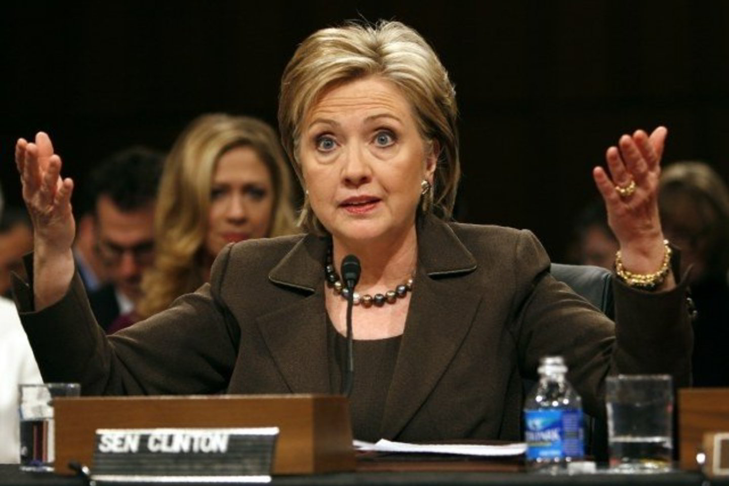 H.Clinton bandys rasti kelia iš aklavietės Artimuosiuose Rytuose.