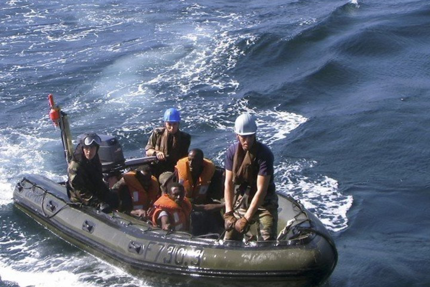 Somaliai piratai pastaruoju metu kelia sumaištį Indijos vandenyne.