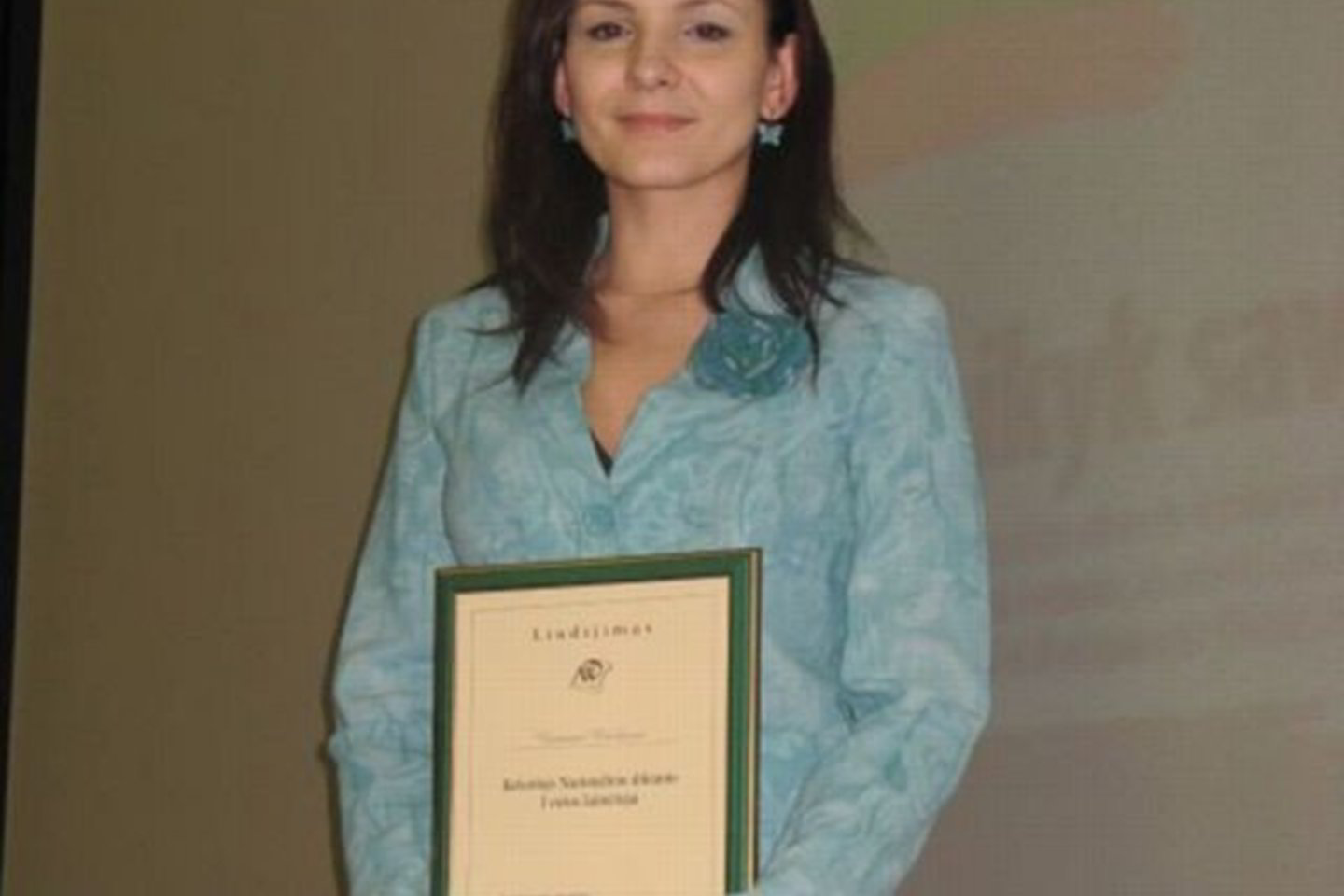 Kaunietė R.Briedienė rašydama diktantą nepadarė nė vienos klaidos.