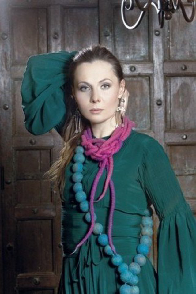 Aistė Smilgevičiūtė (31 m.), dainininkė: „Švęsti galima paprastai, per daug neišlaidaujant.“