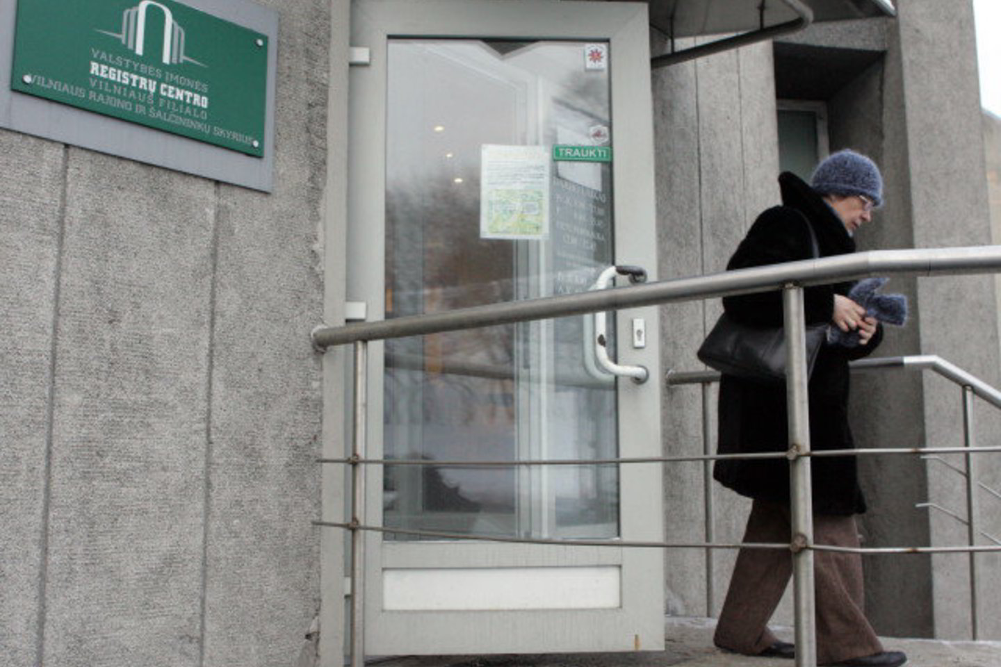 Registrų centras yra pasirašęs tūkstančius sutarčių apie nekilnojamojo turto duomenų teikimą internetu.