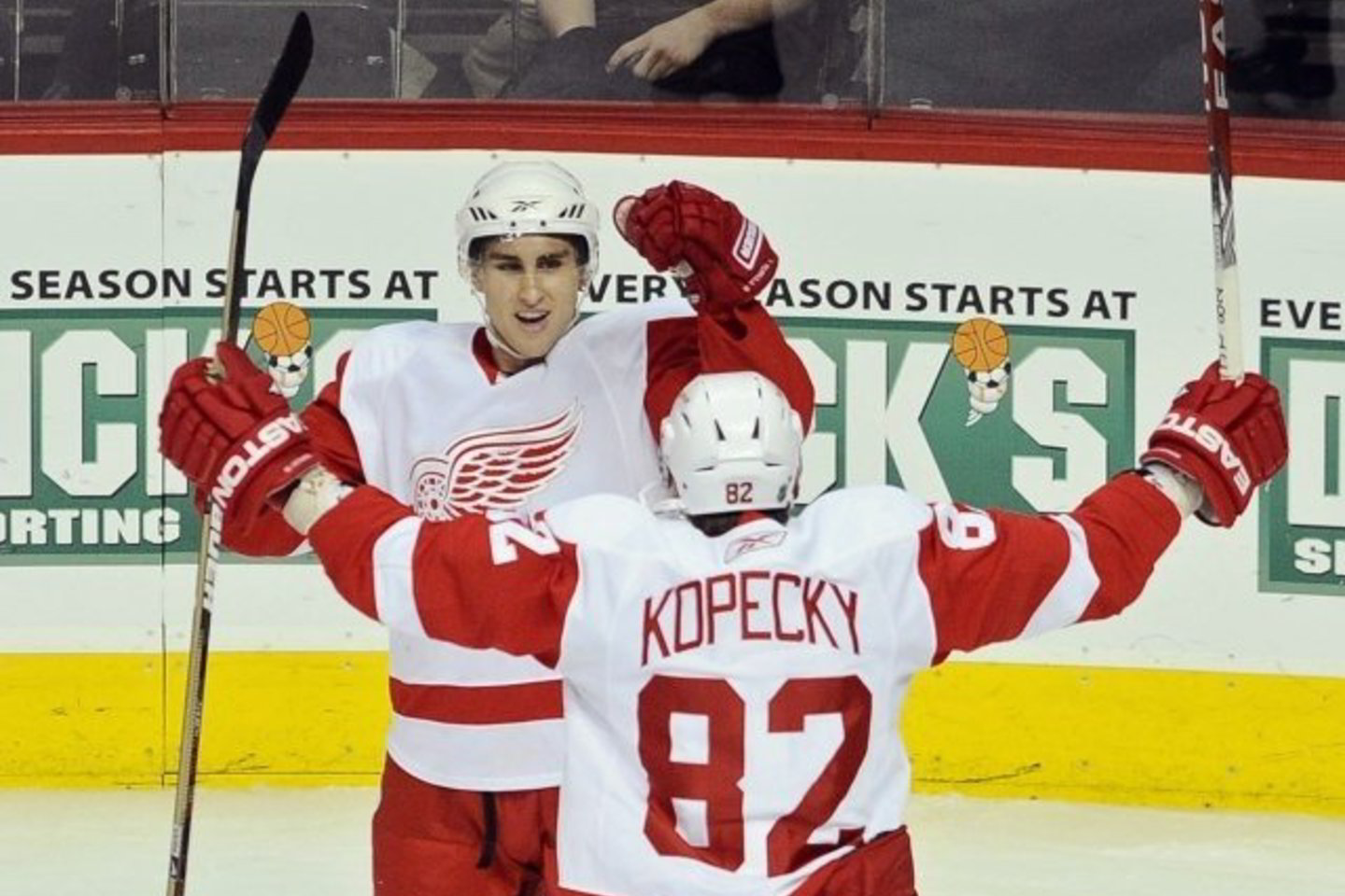"Red Wings" ledo ritulininkai skina pergales.