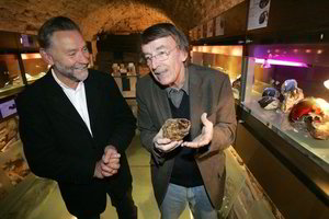 Gintaro kopijos akis apdumia net žinovams