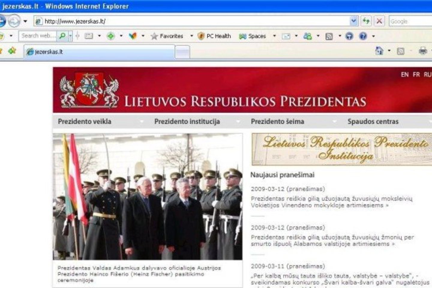 Č.Jezersko pavardė atveria interneto vartus į prezidento puslapį.