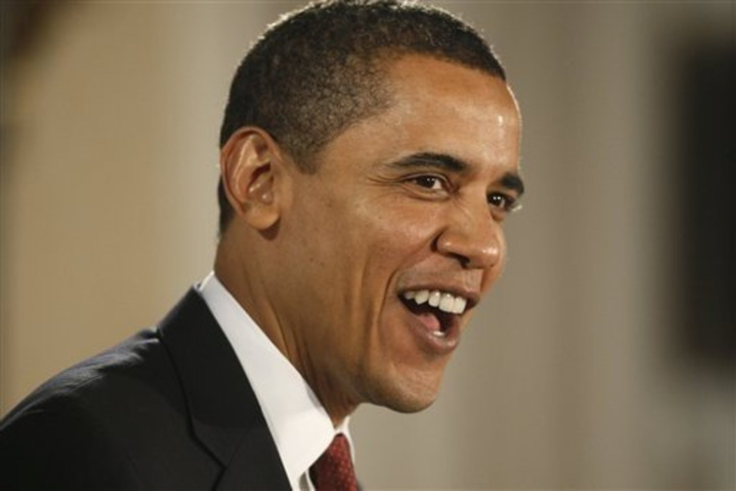 B.Obama garbinamas Kenijoje.