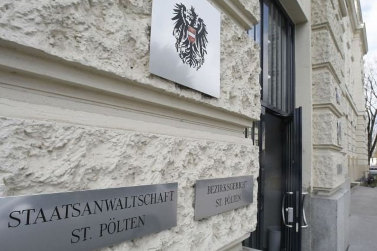 J.Fritzlas teismo laukia Sankt Poelteno kalėjime