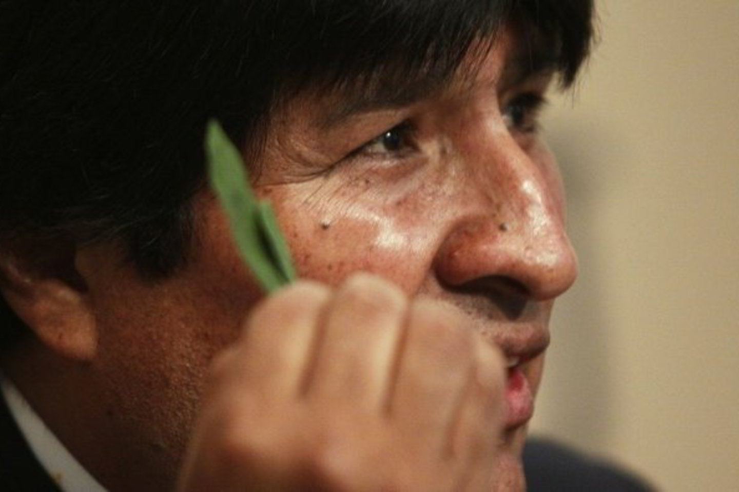 E.Moralesas yra pirmasis indėnas, kuris tapo Bolivijos prezidentu.