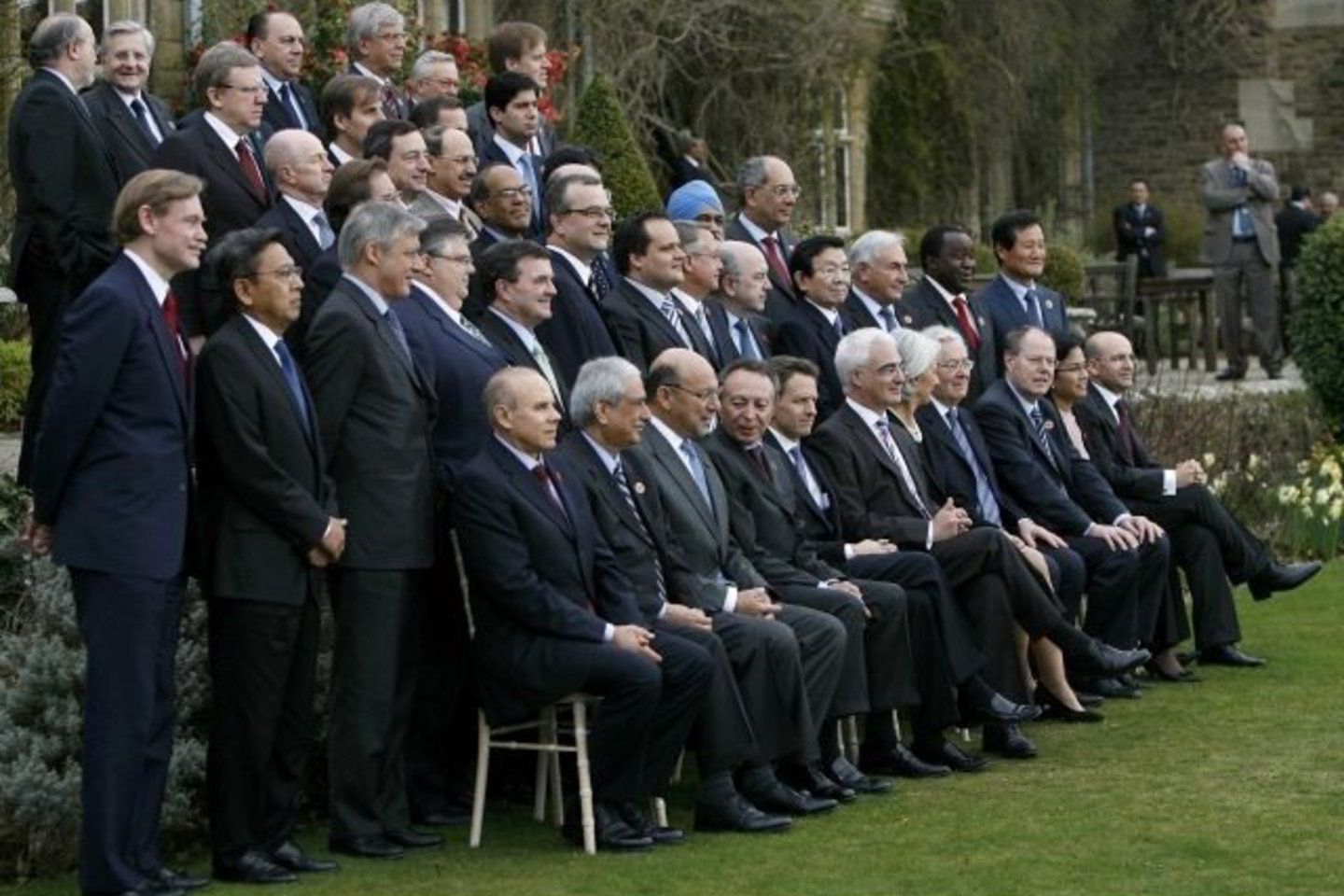 G20 susitikimo dalyviai sutarė imtis griežtų priemonių kovoje su ekonomine krize.