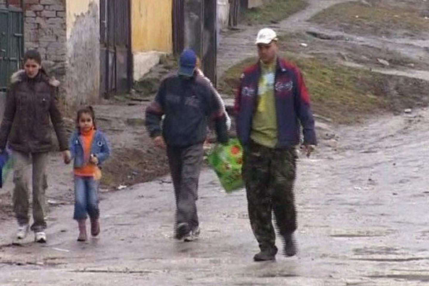 Vengrijos čigonus spaudžia krizė ir vietinių gyventojų nepasitenkinimas.