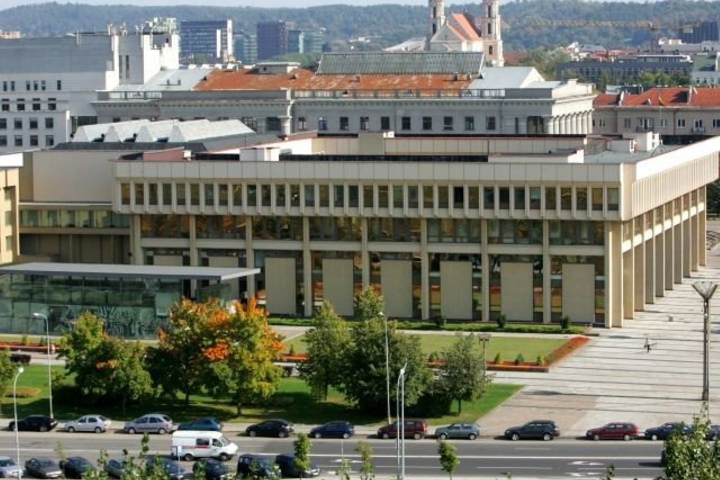 Lietuvos piliečių išrinkti Seimo nariai nesiryžta imtis atsakomybės organizuoti piliečiams svarbių klausimų kėlimo.