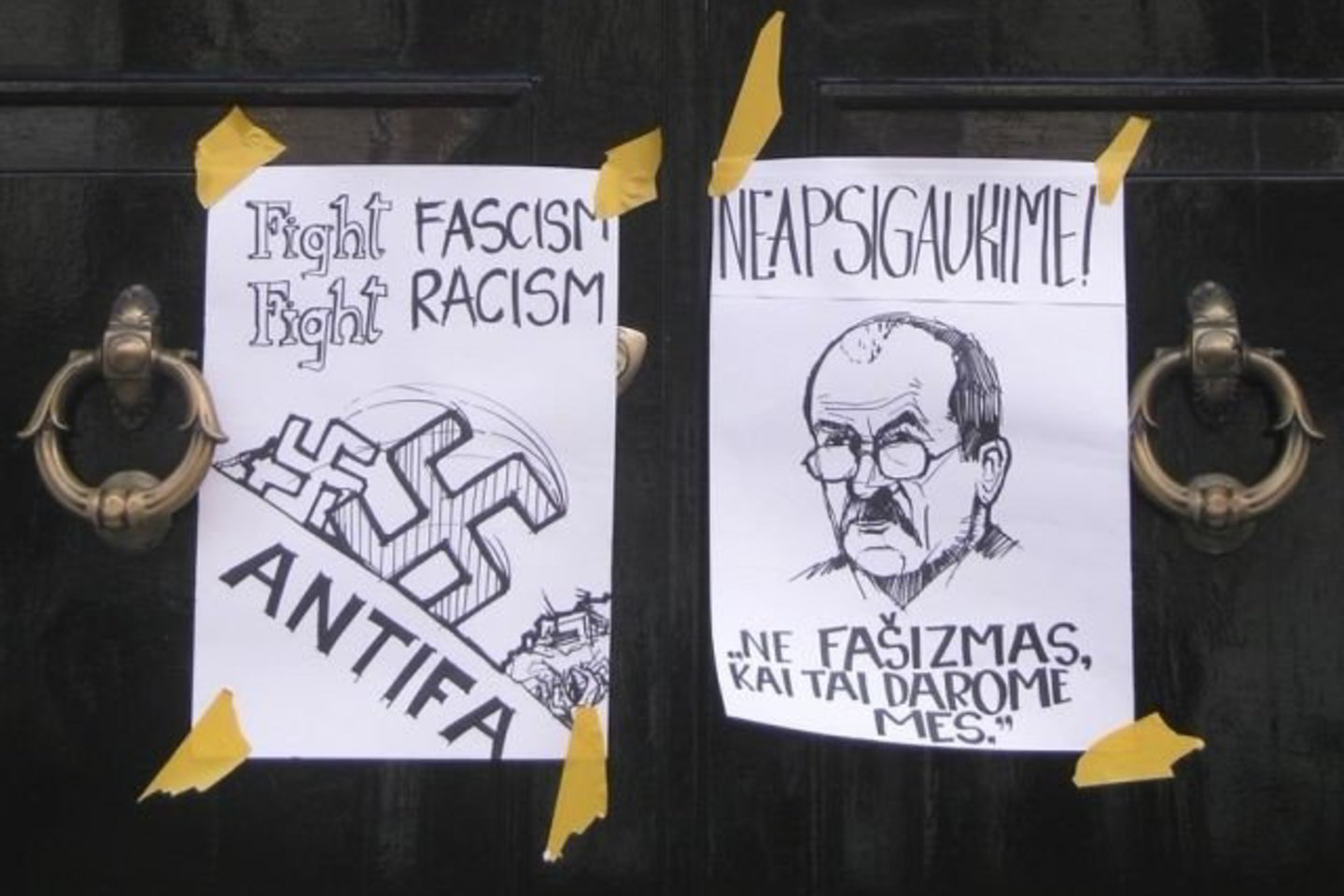 Protestuotojų pranešime akcentuojama, kad ši antifašistų akcija yra nukreipta prieš Vilniaus valdžią.