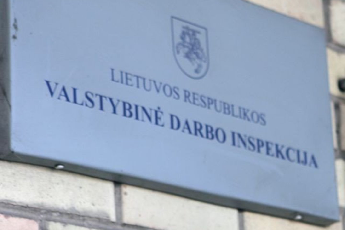 Valstybinė darbo inspekcija turi vis daugiau darbo.