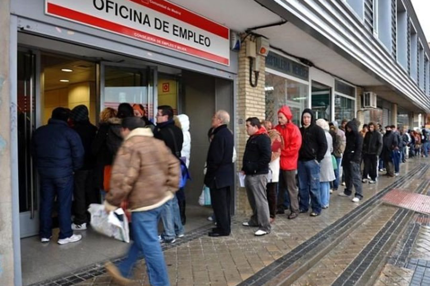 JT Tarptautinės darbo organizacijos pareigūnai perspėja, kad iki metų galo apie 30 mln. žmonių visame pasaulyje gali netekti savo pajamų šaltinio.