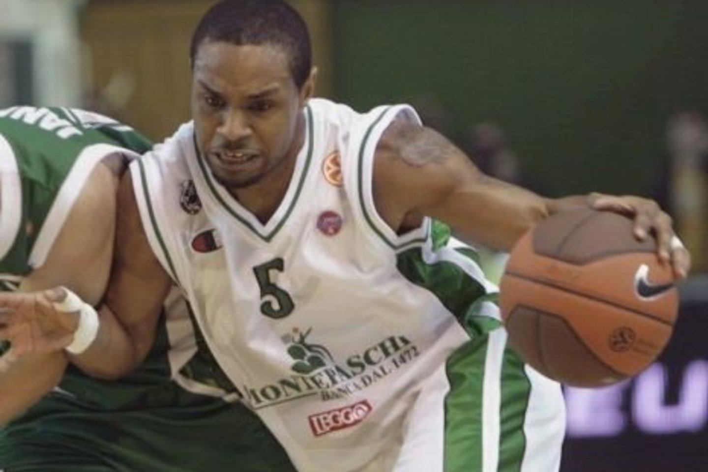 T.McIntyre'as surinko 37 naudingumo balus.