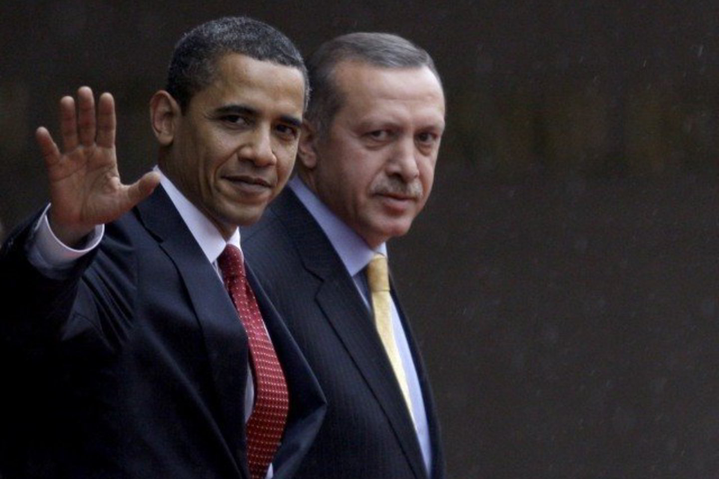 B.Obama spaudė ranką Tayyipui Erdoganui - Turkijos premjerui.