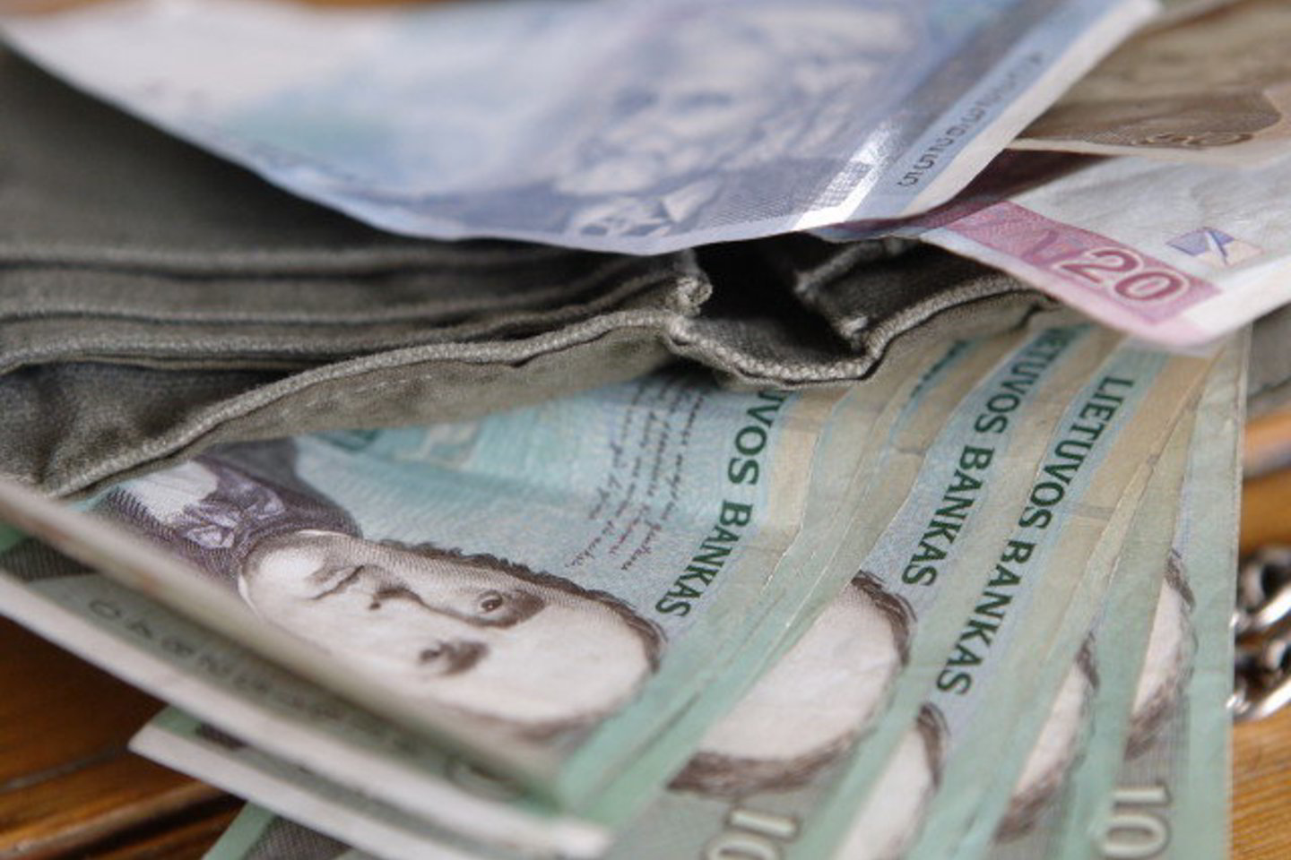 Europos Komisija Lietuvai turės pervesti daugiau kaip 1 mlrd. litų.