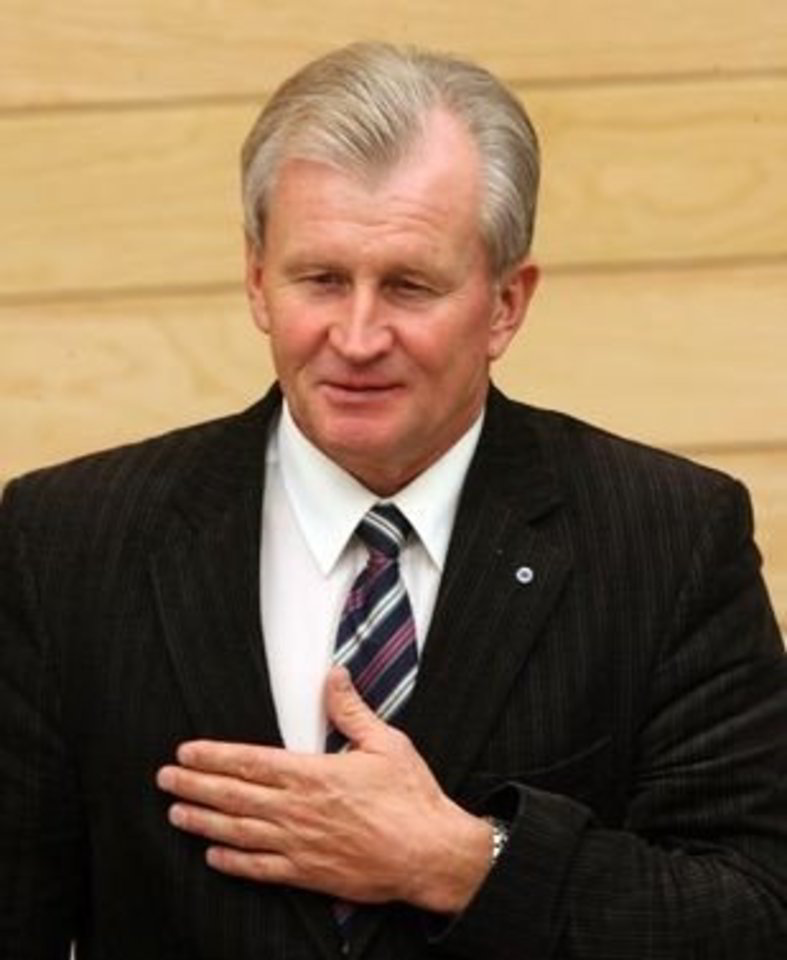 Projektą Seimui pateikė K.Glaveckas.