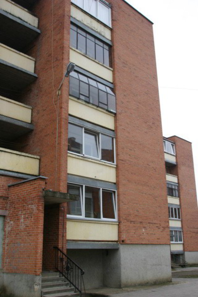 Iš ketvirtojo aukšto nukritęs mažeikiškis susilaužė koją.