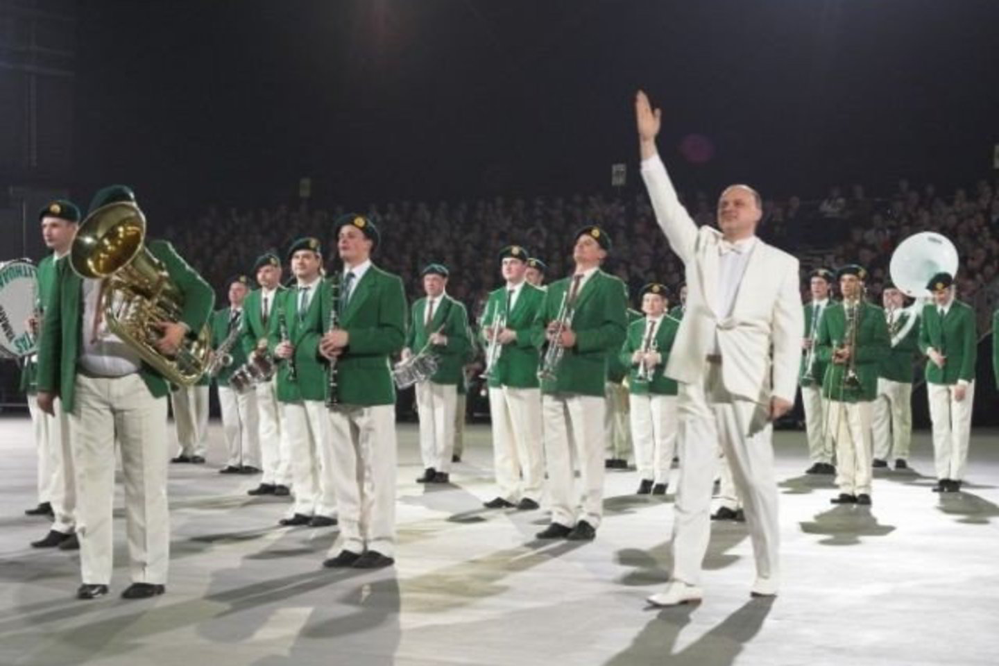 „Trimito“ pūtikams teko lankytis ir koncertuoti įvairiose salėse, tačiau Miuncheno Olimpinė arena jiems buvo pati įspūdingiausia.